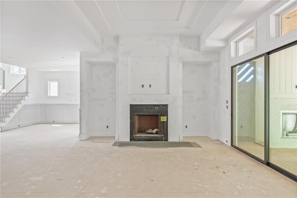 10910 Woodstock Road