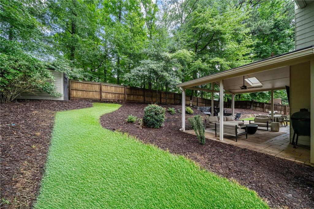 231 Red Oak Lane