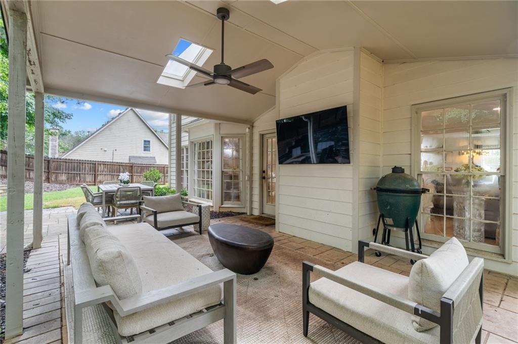 231 Red Oak Lane