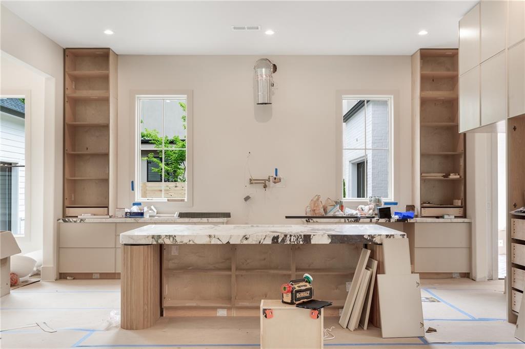 205 Pebble Trail