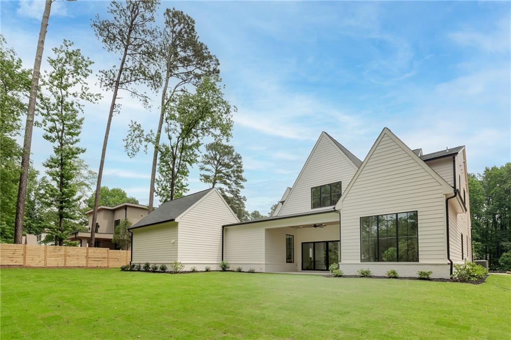 205 Pebble Trail
