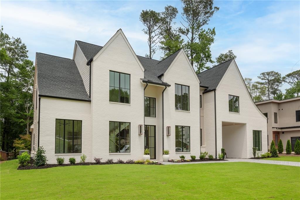 205 Pebble Trail