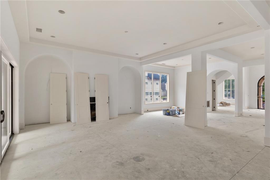 305 Hook Road