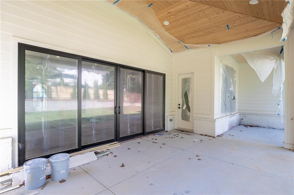 305 Hook Road