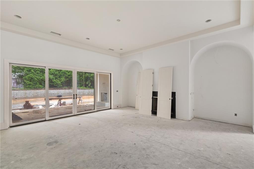 305 Hook Road