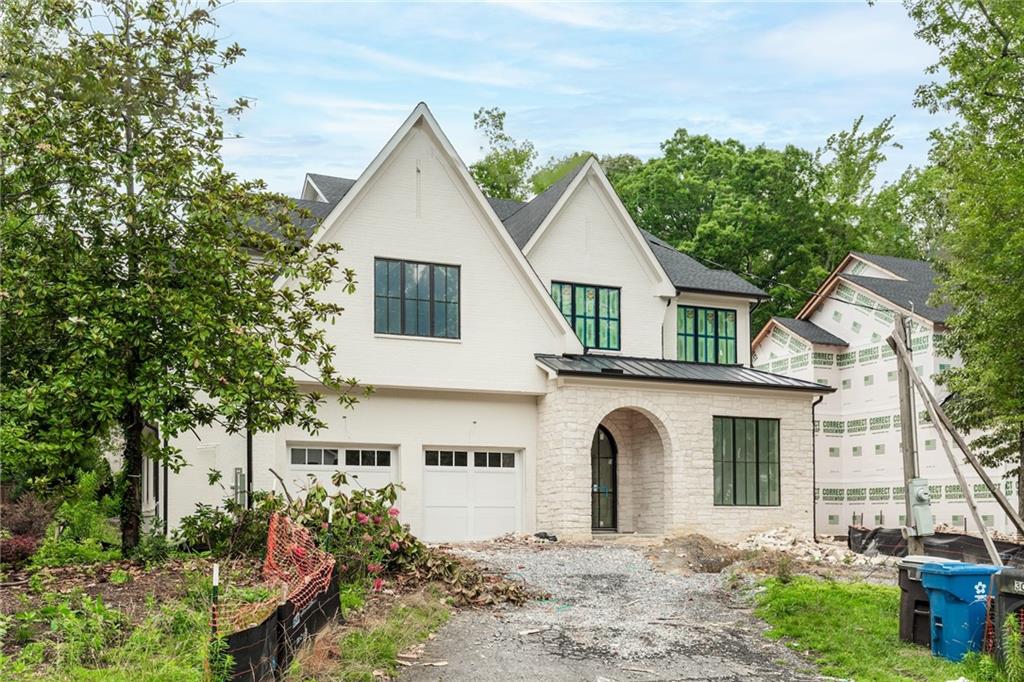 305 Hook Road