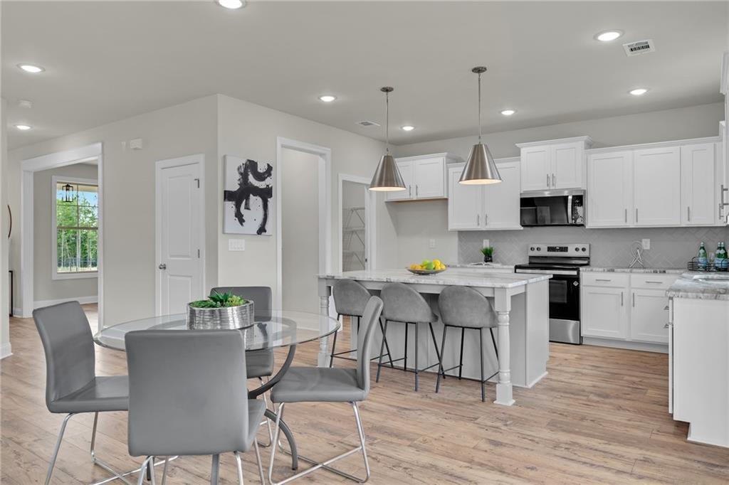 922 Homepark Circle