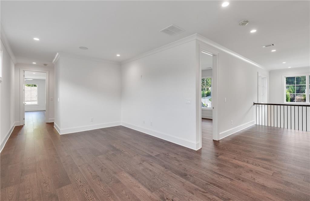 228 Thomas Circle