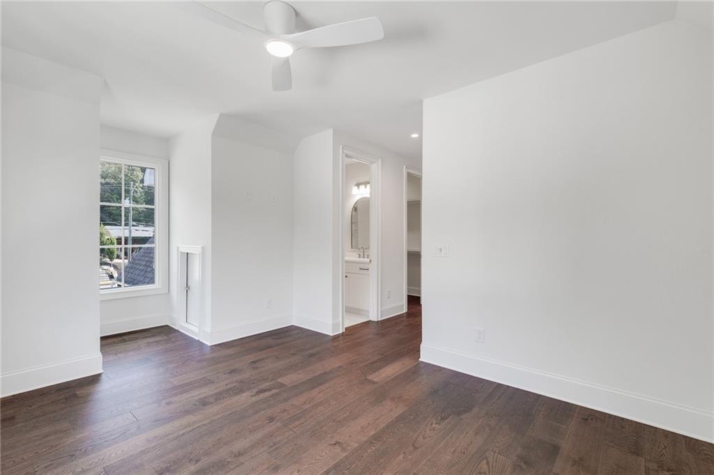 228 Thomas Circle