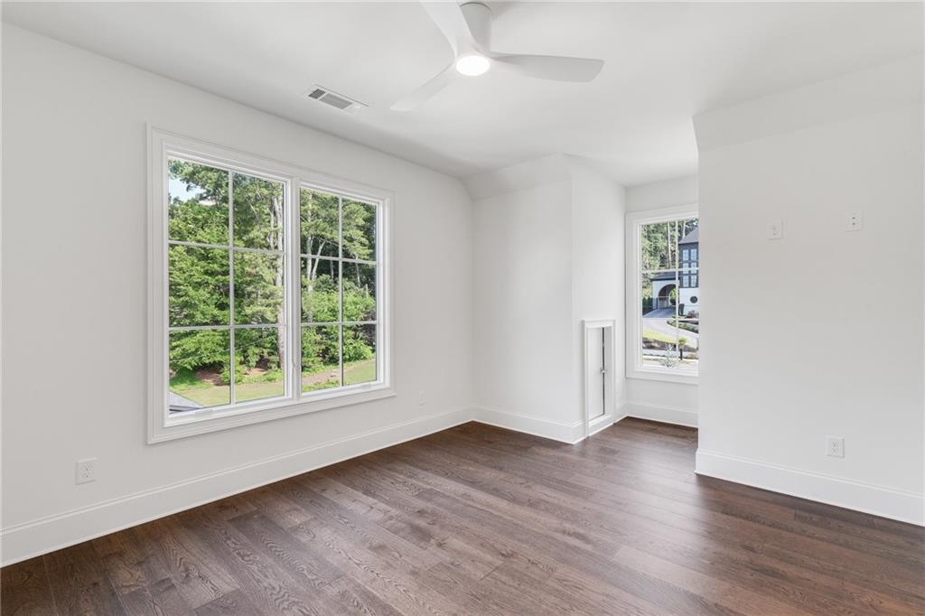 228 Thomas Circle