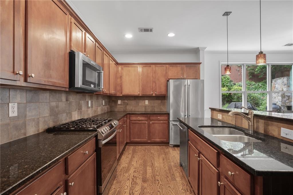 1929 Brantley Walk Lane NW