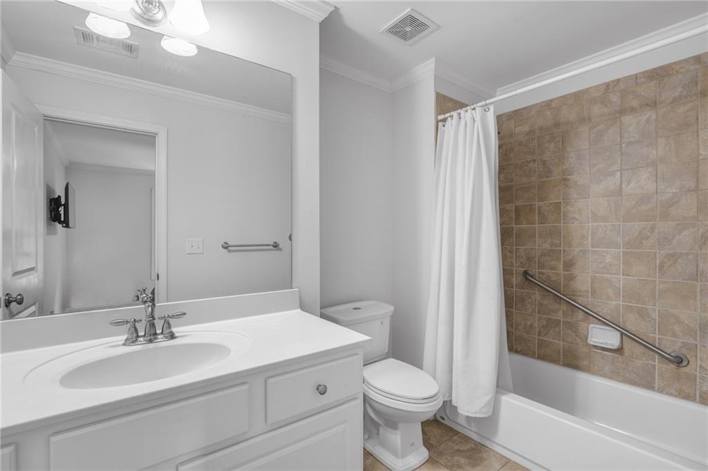 1929 Brantley Walk Lane NW