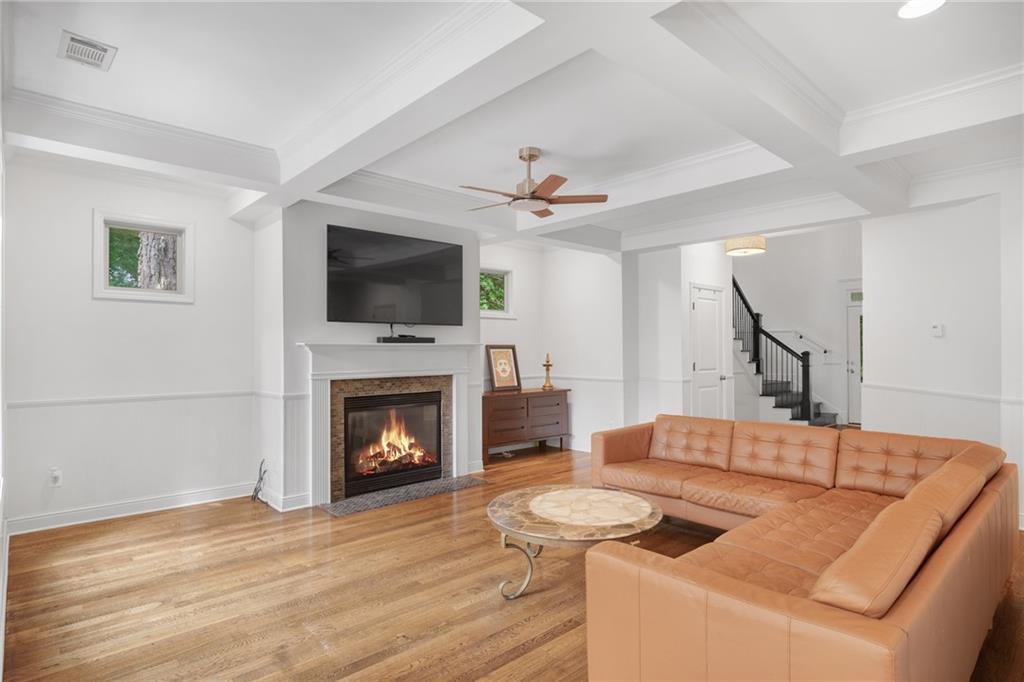 1929 Brantley Walk Lane NW