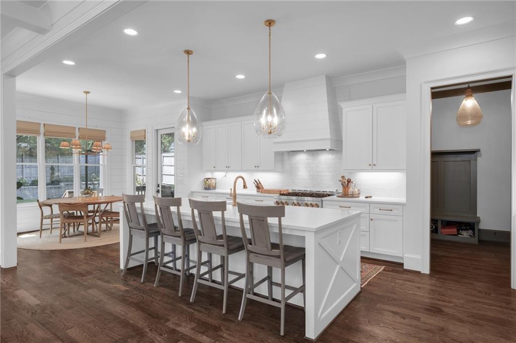2986 Surrey Lane