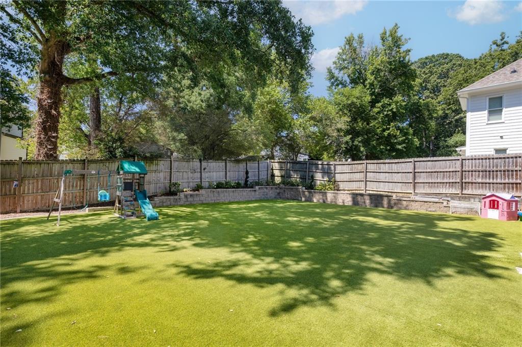 2986 Surrey Lane