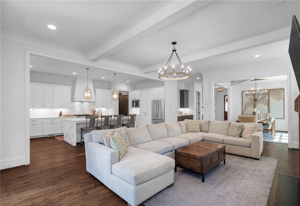 2986 Surrey Lane