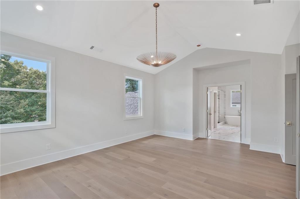 3465 Hildon Circle
