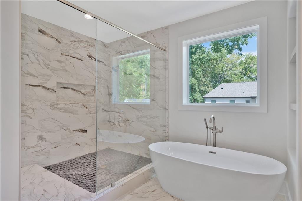 3465 Hildon Circle