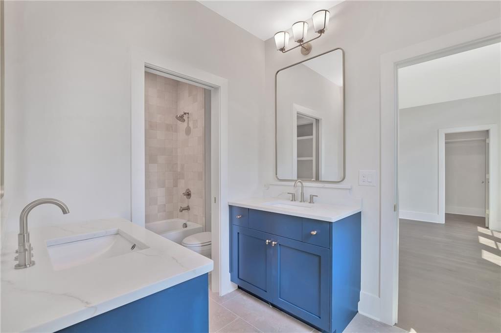 3465 Hildon Circle