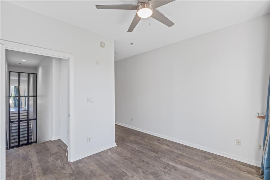 1418 Dresden Drive NE Unit 300