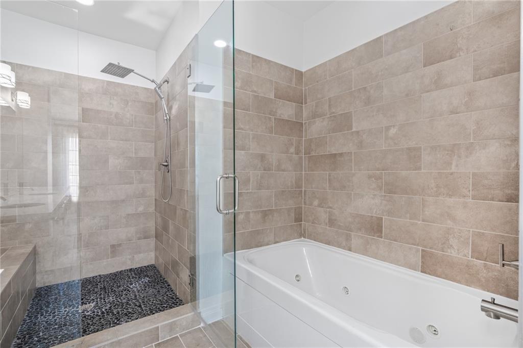 1418 Dresden Drive NE Unit 300