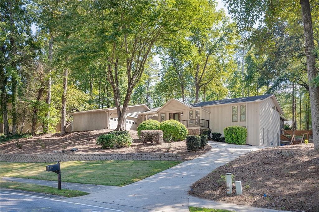 3370 Indian Hills Drive
