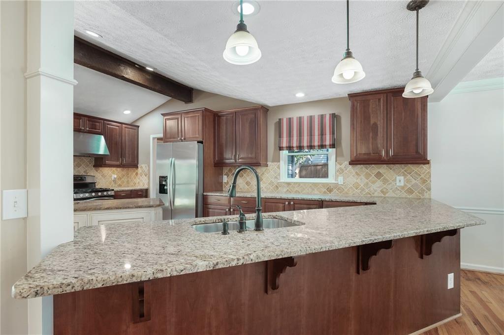 3370 Indian Hills Drive