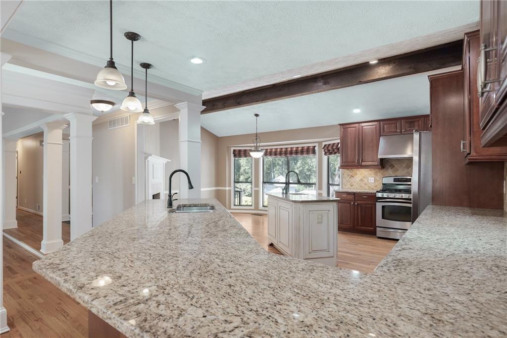 3370 Indian Hills Drive