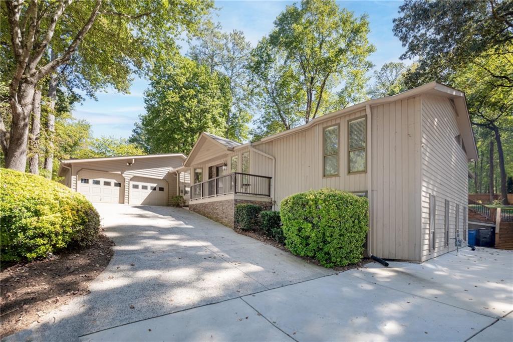 3370 Indian Hills Drive