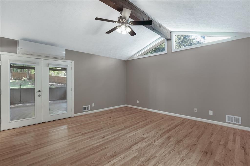 3370 Indian Hills Drive