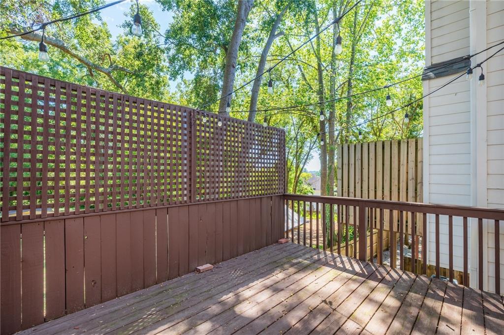 2144 Briarwood Bluff NE
