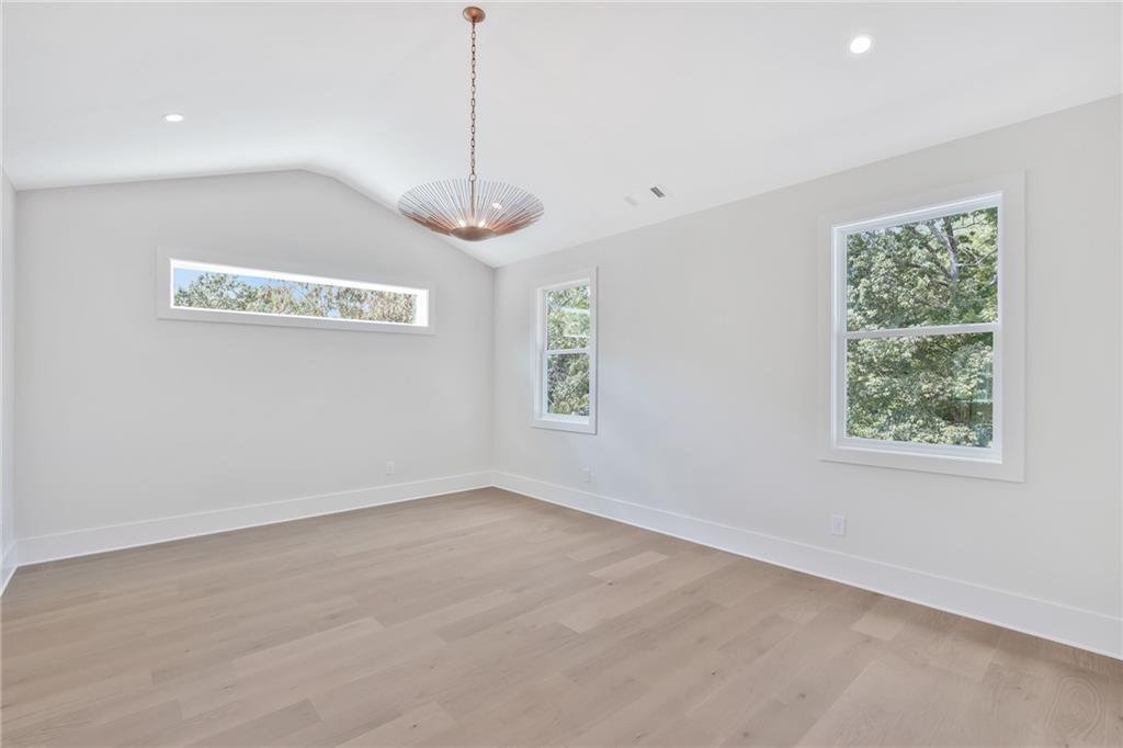 3465 Hildon Circle