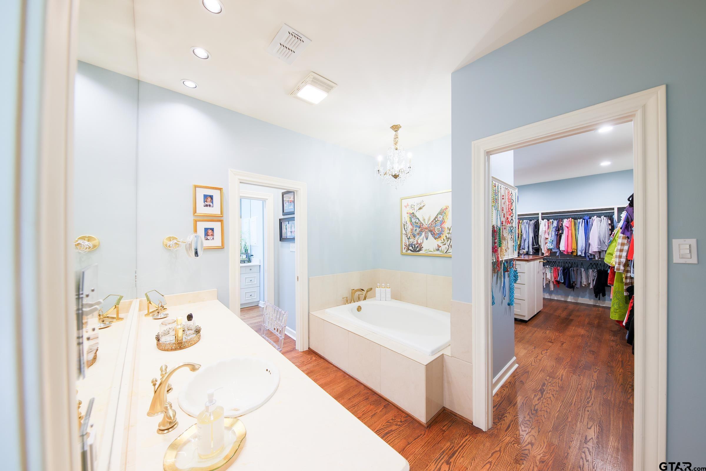 711 Gabriel Drive
