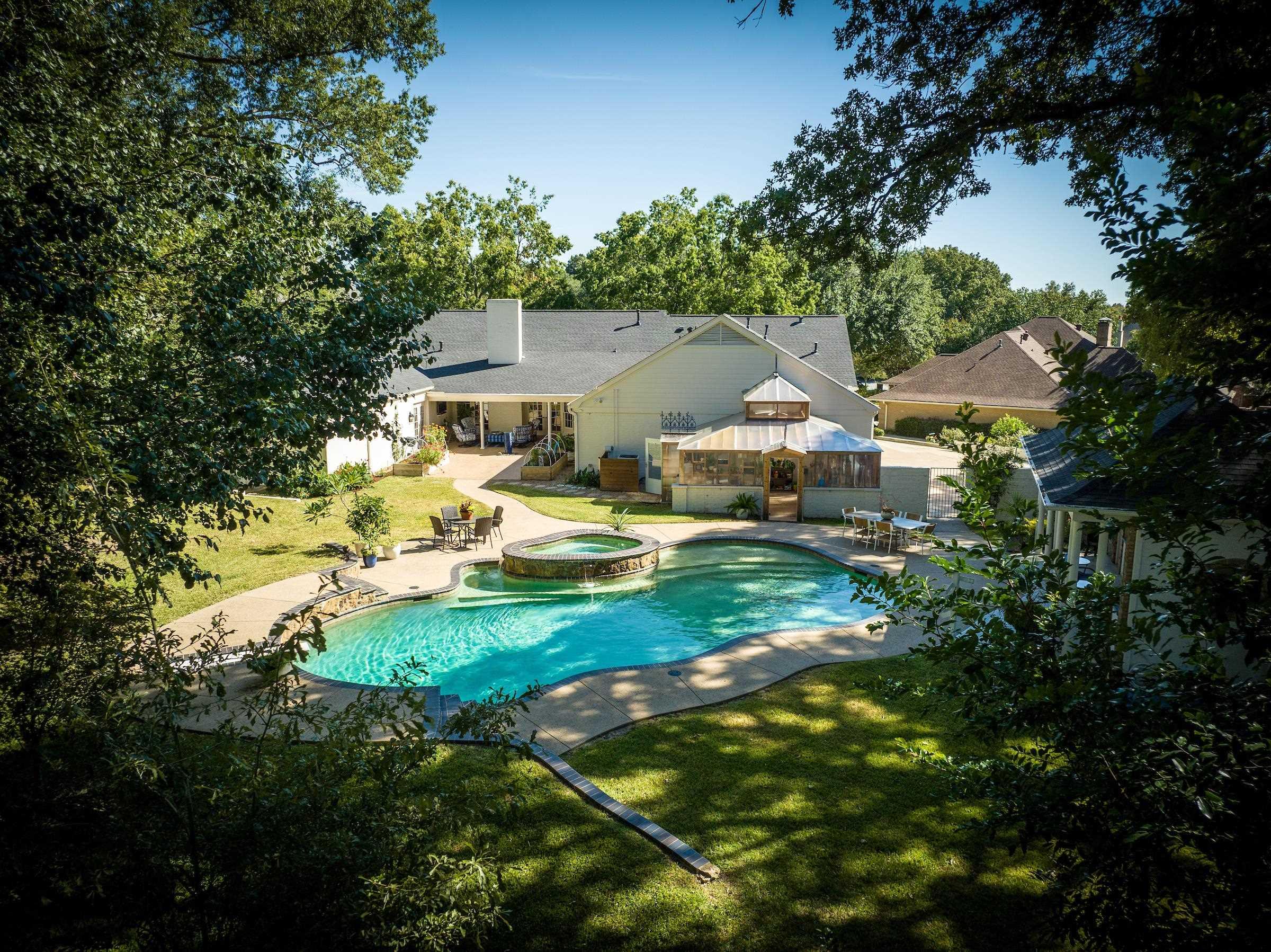 711 Gabriel Drive