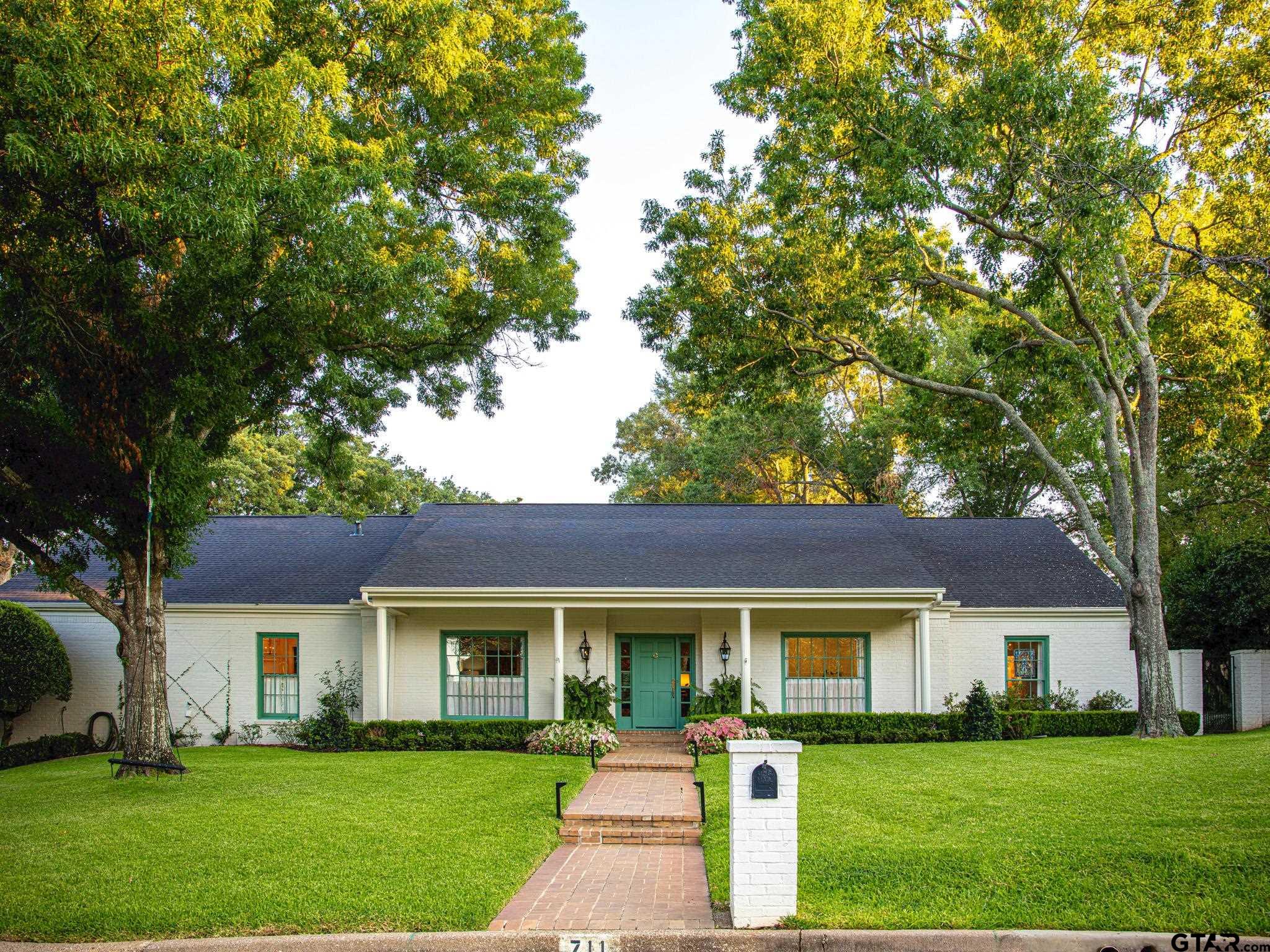 711 Gabriel Drive