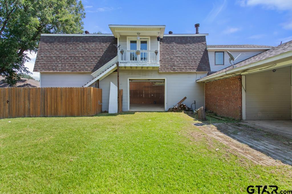 601 Charmwood