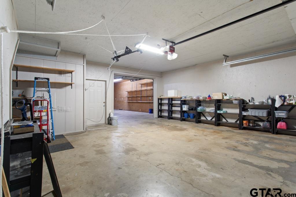 601 Charmwood