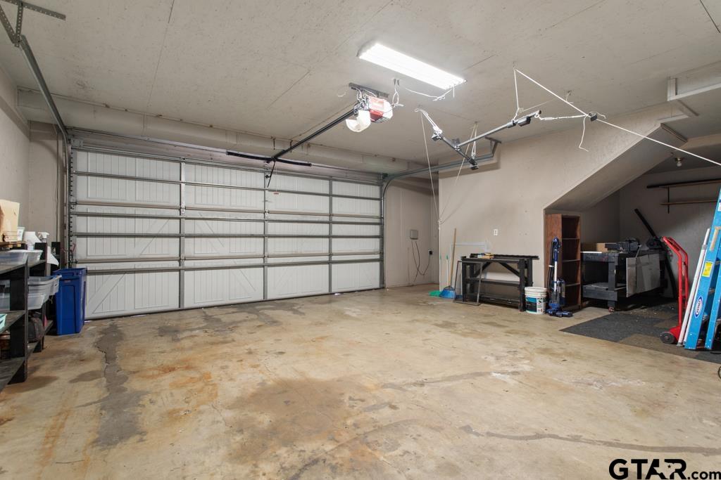601 Charmwood