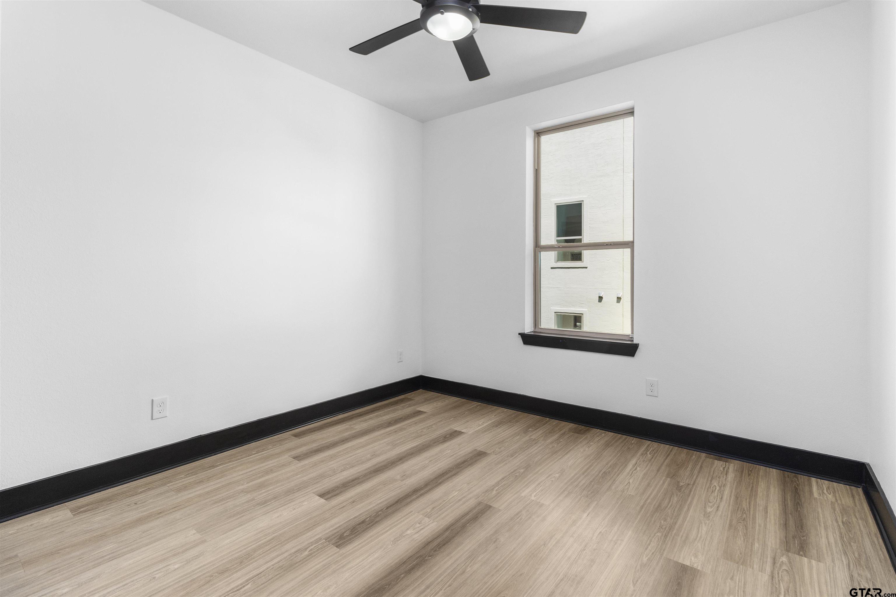1212 Centennial Trail