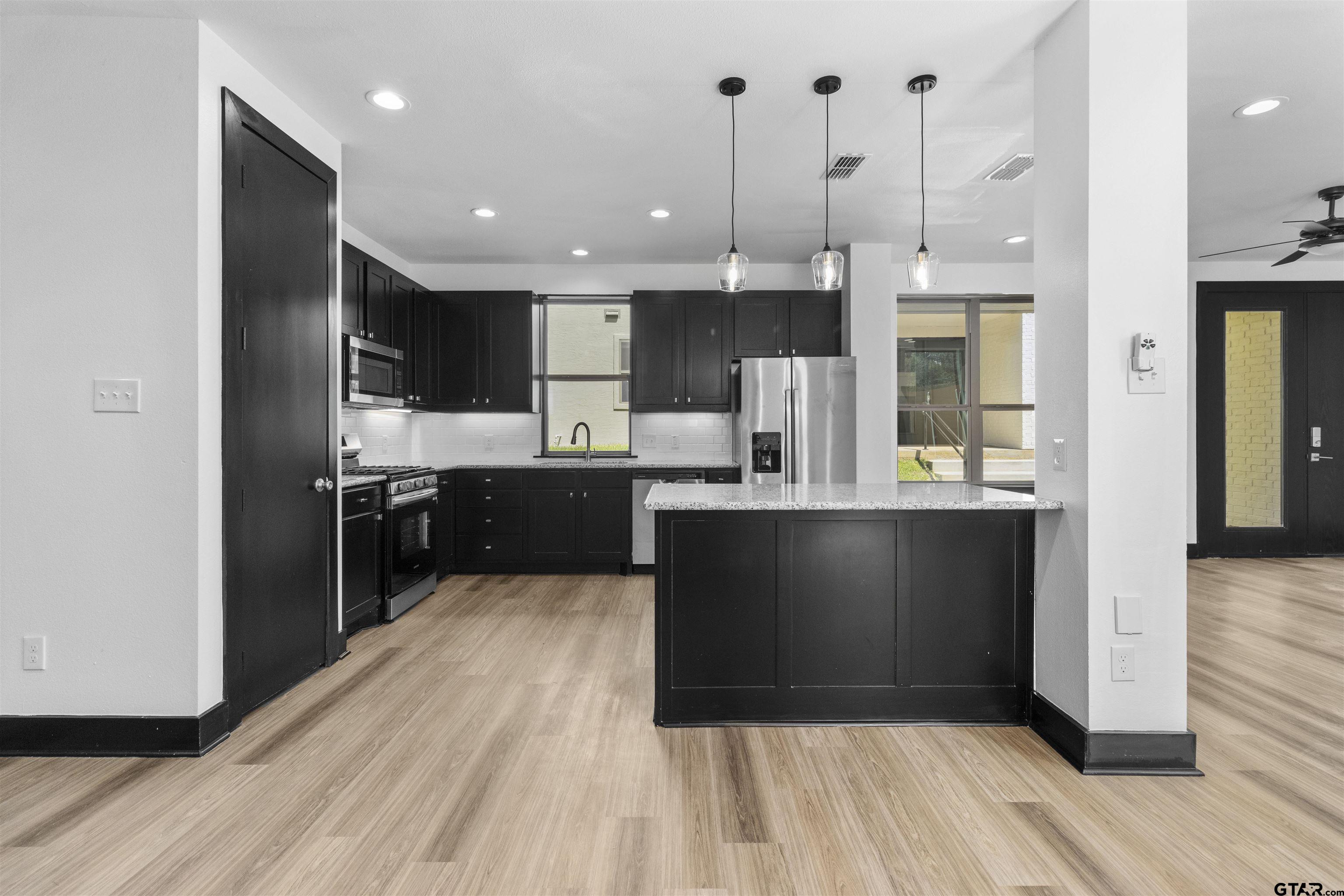 1212 Centennial Trail