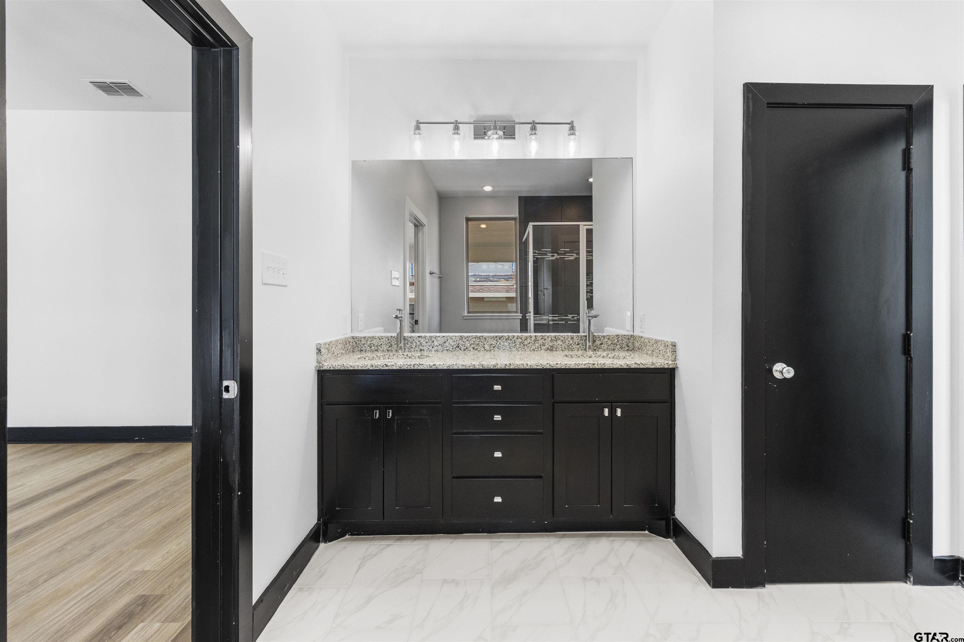 1212 Centennial Trail