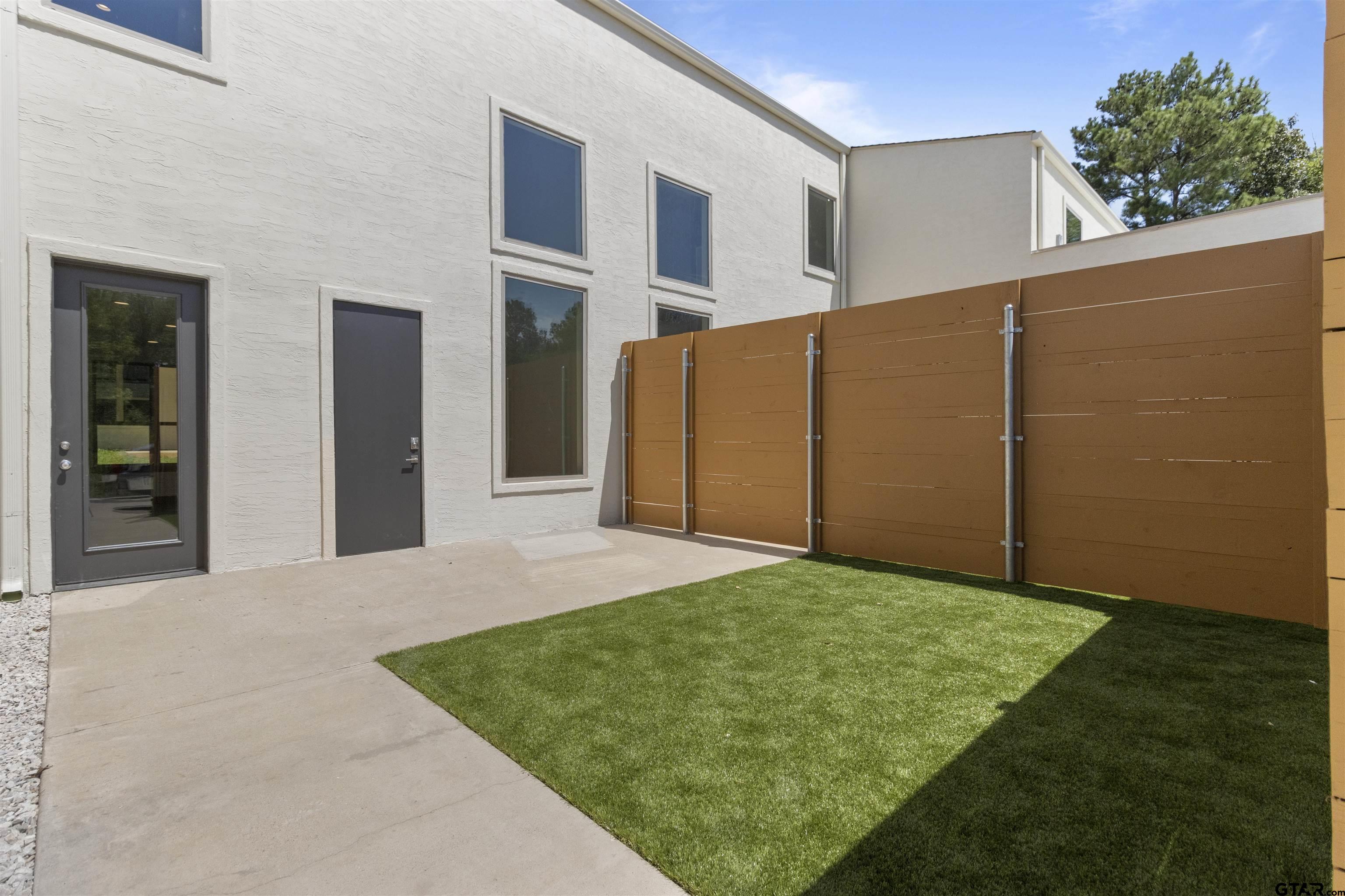 1212 Centennial Trail