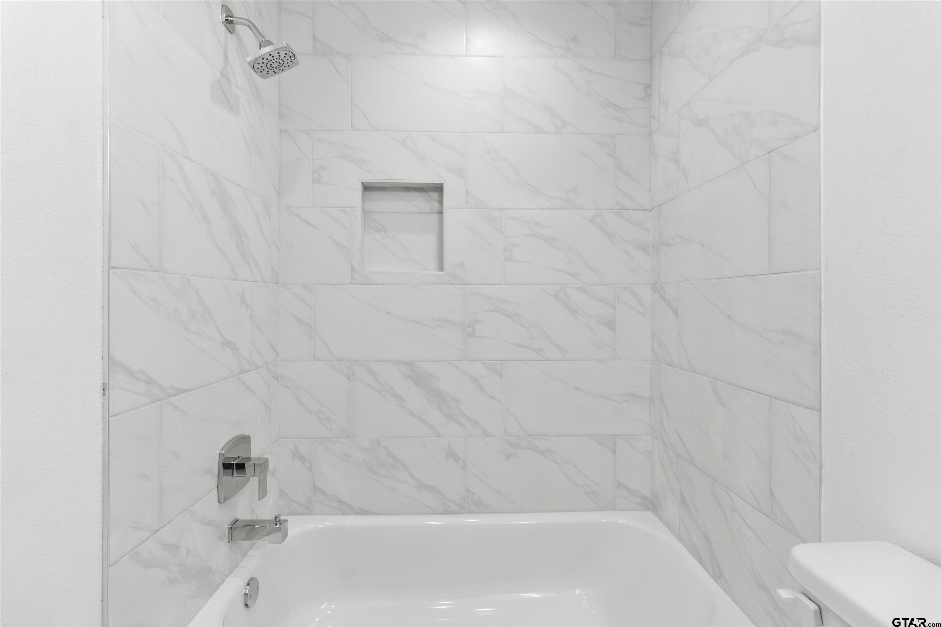 1212 Centennial Trail