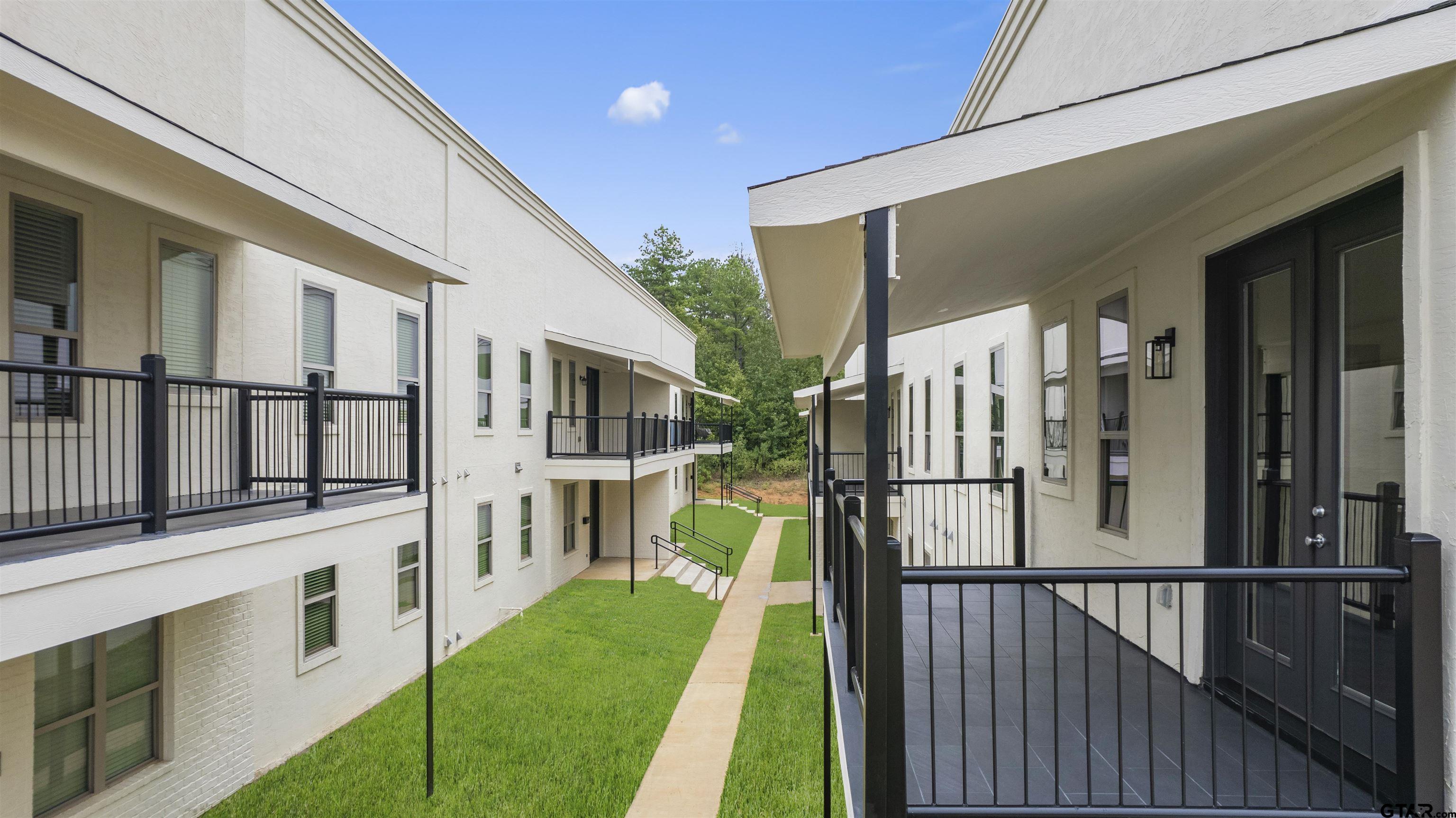 1212 Centennial Trl Unit C