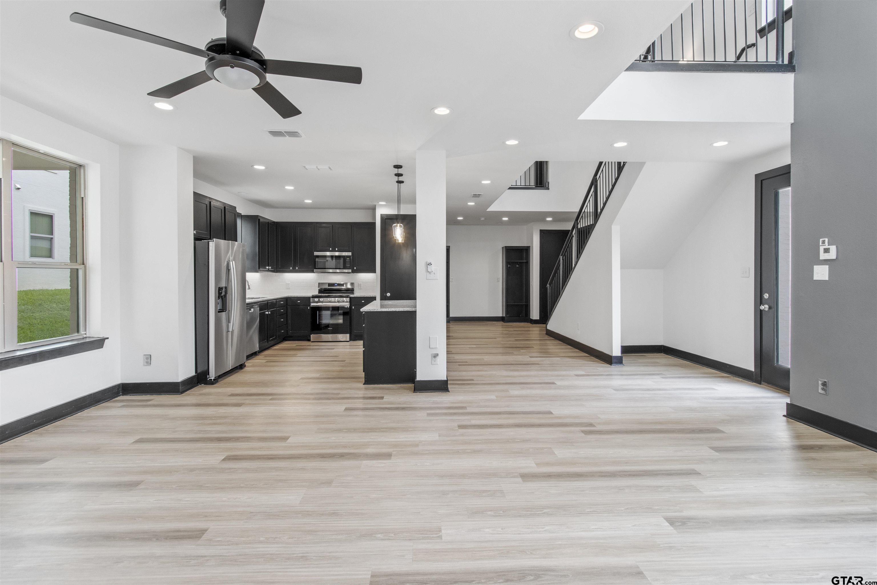 1212 Centennial Trl Unit C
