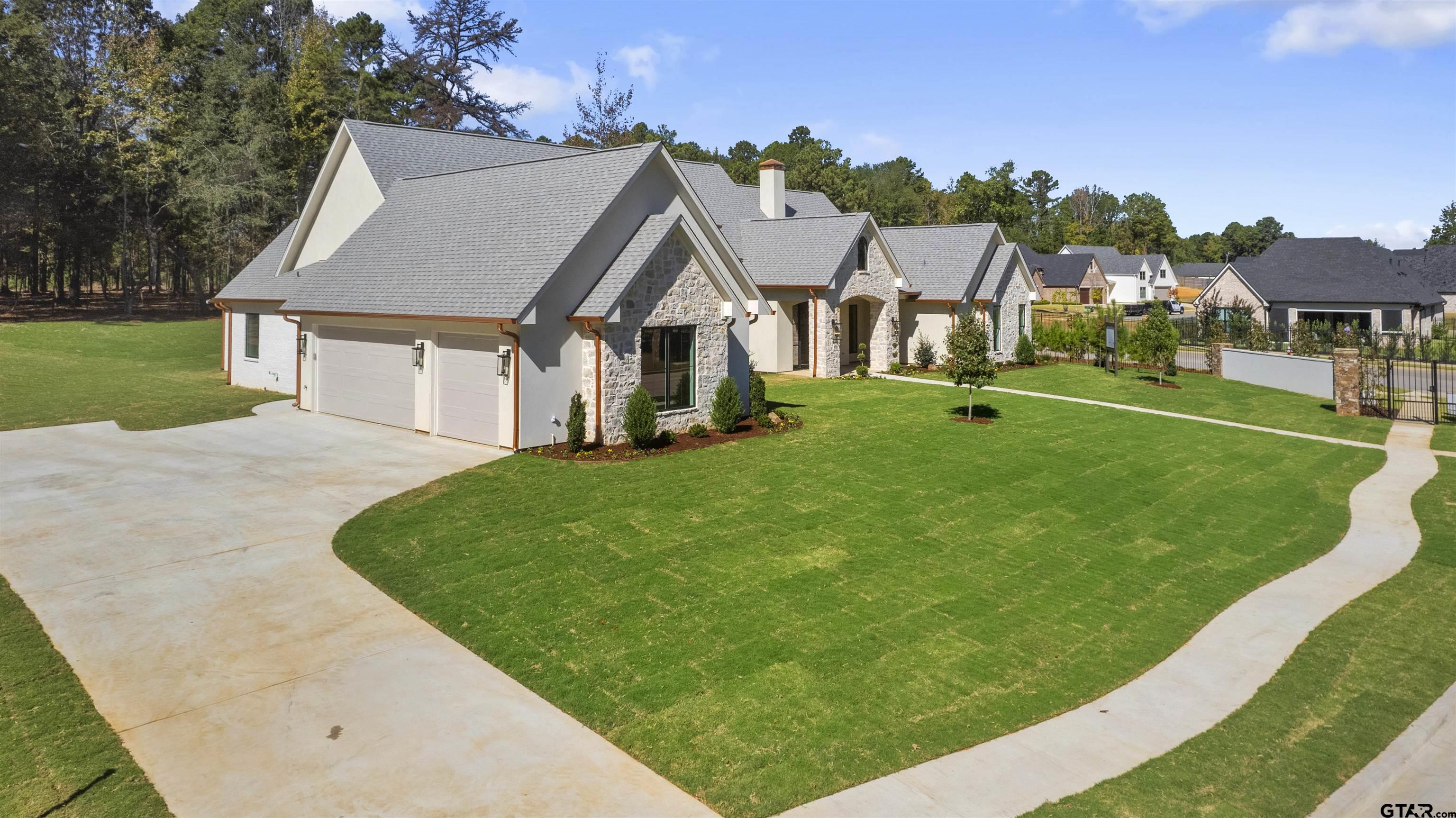 1915 Magnolia Trail