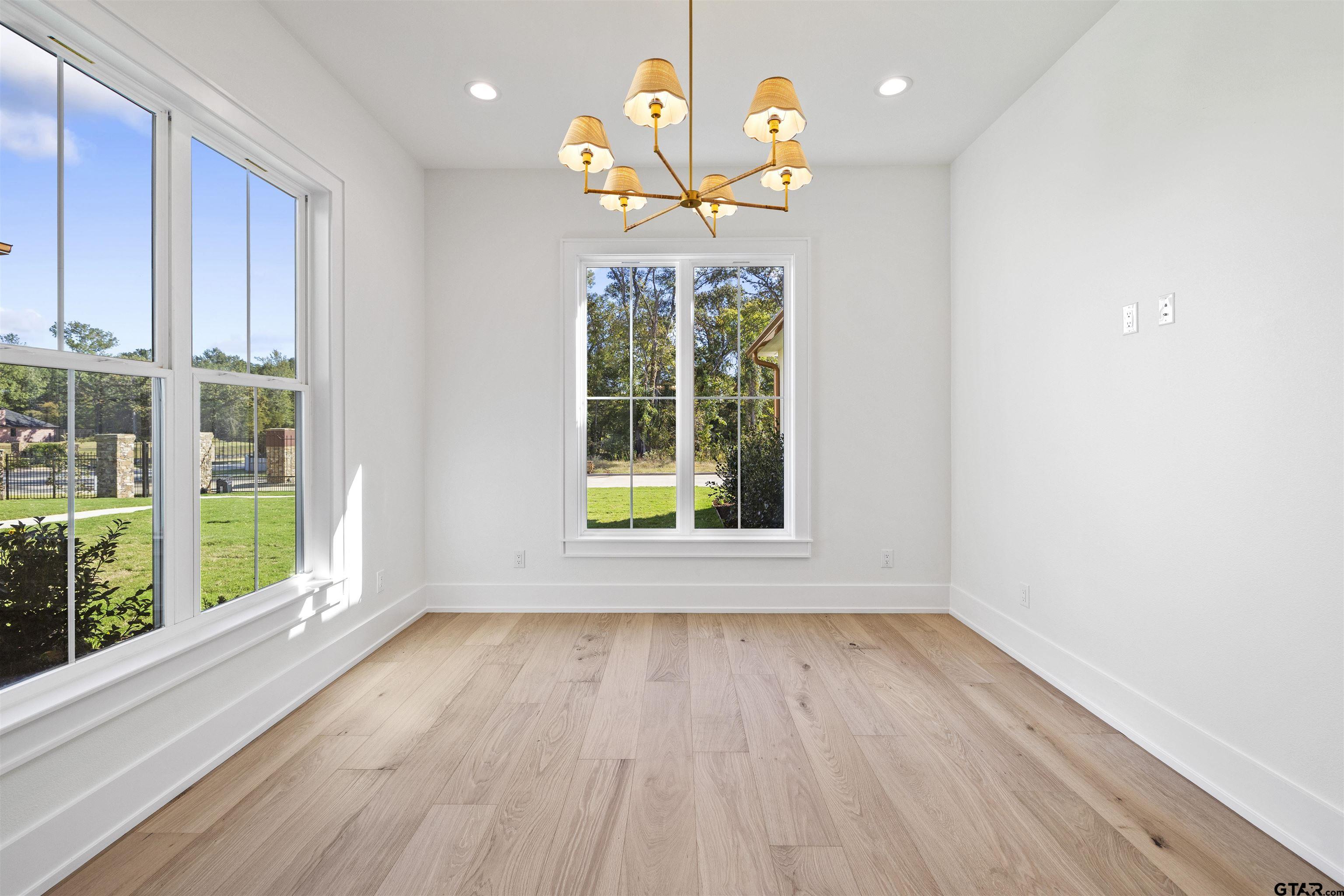 1915 Magnolia Trail