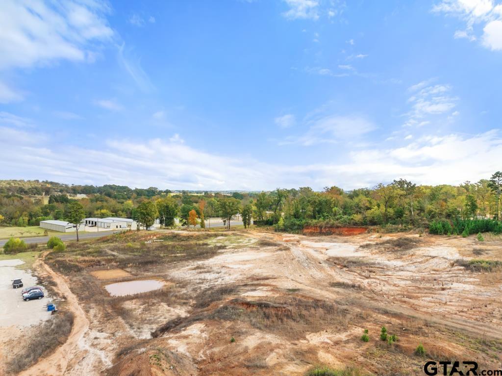 15412 & 15374 Hwy 110 S