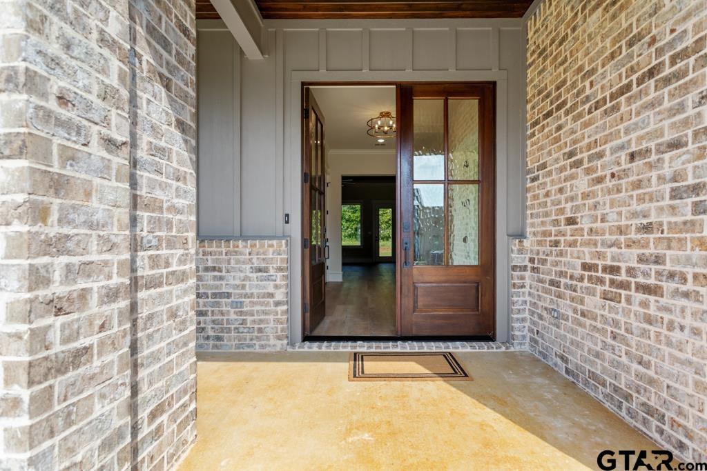 20271 Roebuck Drive