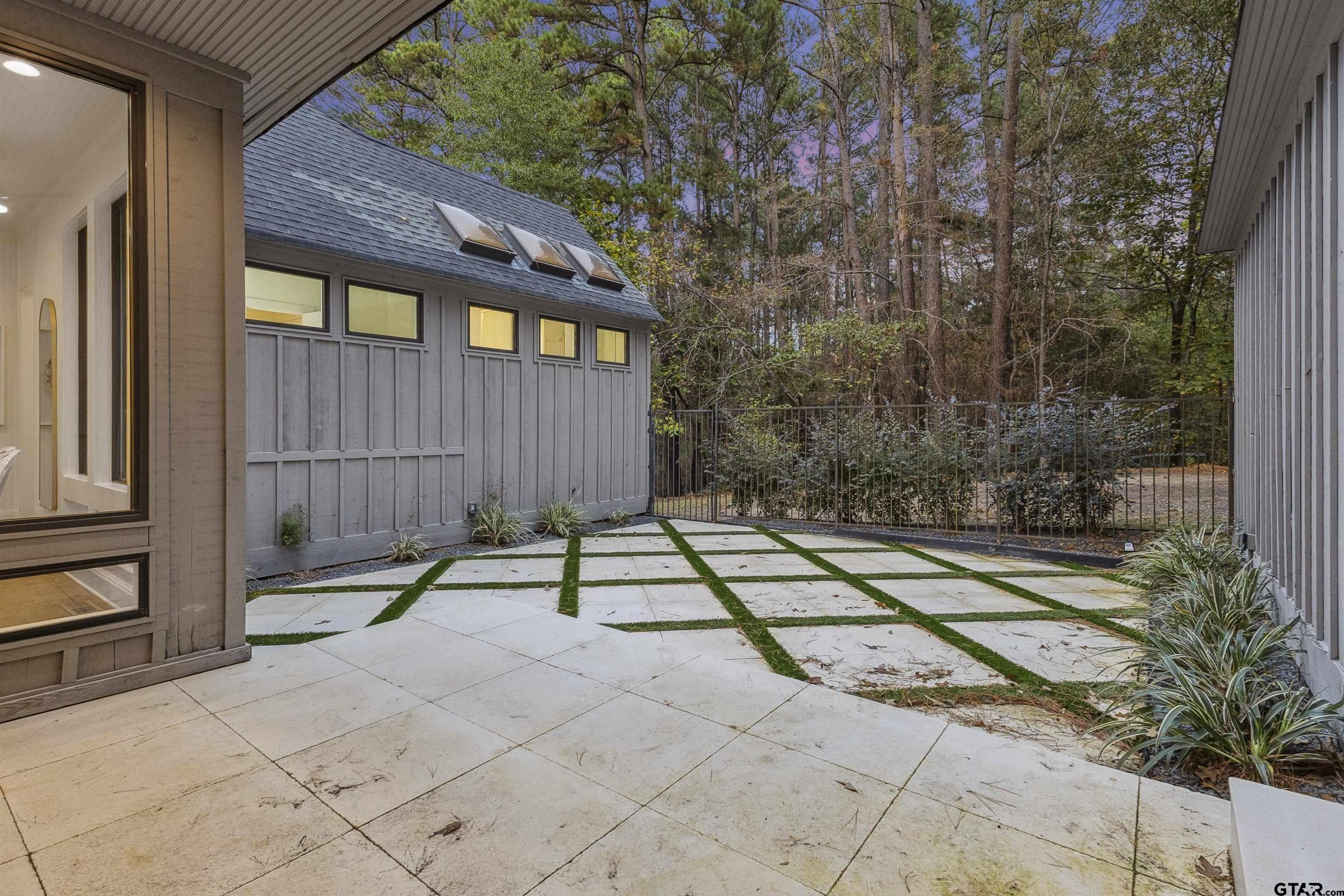 15482 Timberhill Drive